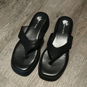 Lizzie maguire style sandals